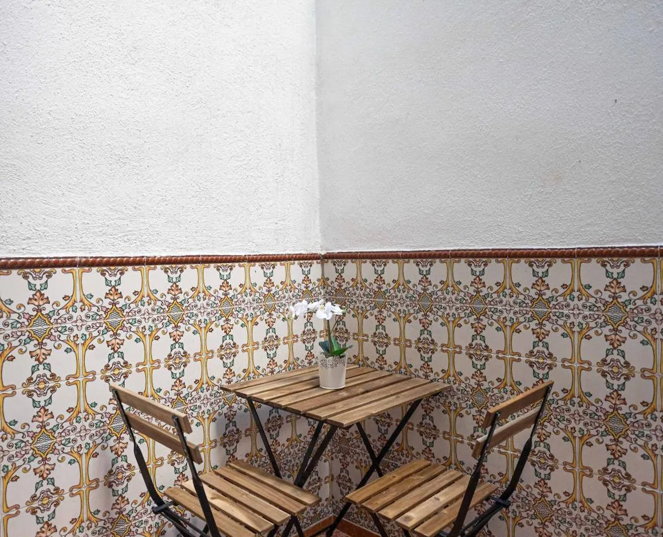 Local House Lisbon Hotel