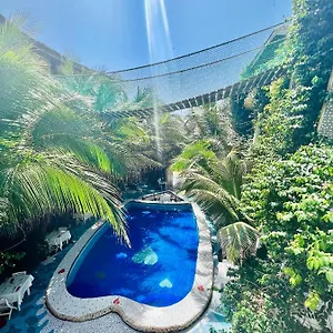 https://maison-du-bonheur.hotelsdakar.com