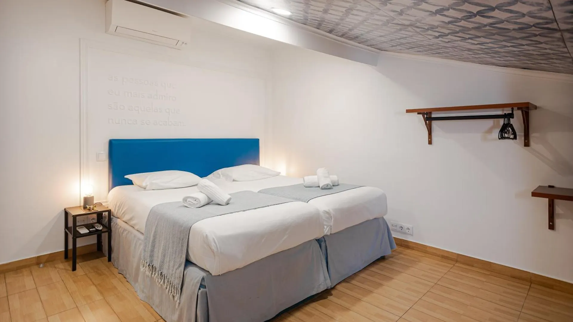 Guest house Local House Lisbon Hotel